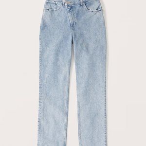 A&F Curve Love Ultra High Rise 90s Straight Jean Criss-Cross Waistband